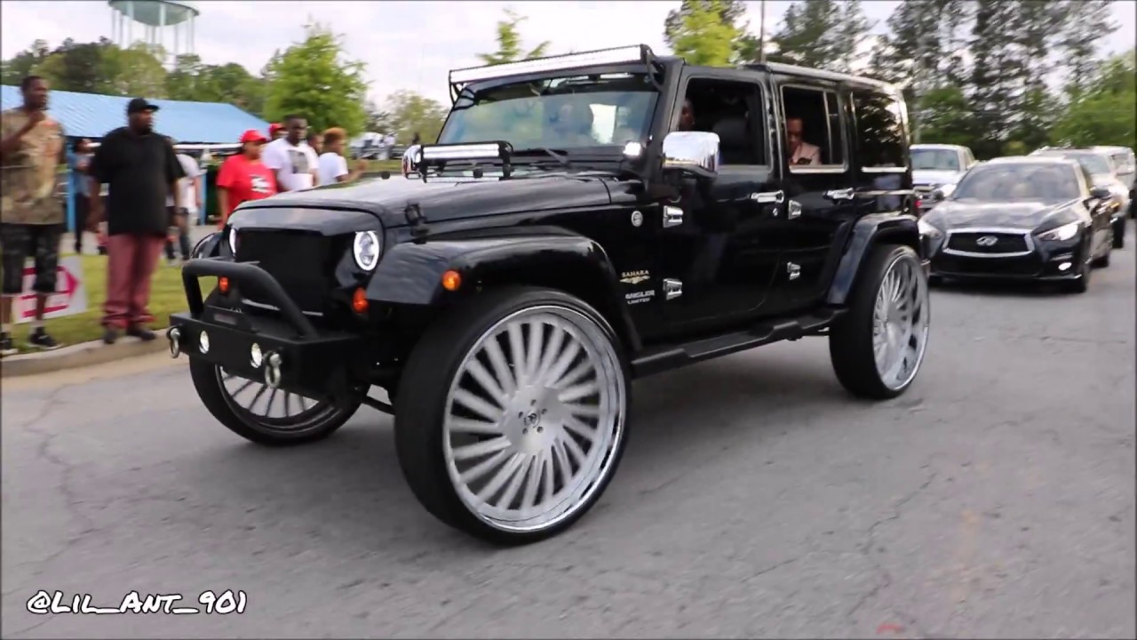 WhipAddict: Black Jeep Wrangler on Corleone Forged Fortuna 30s