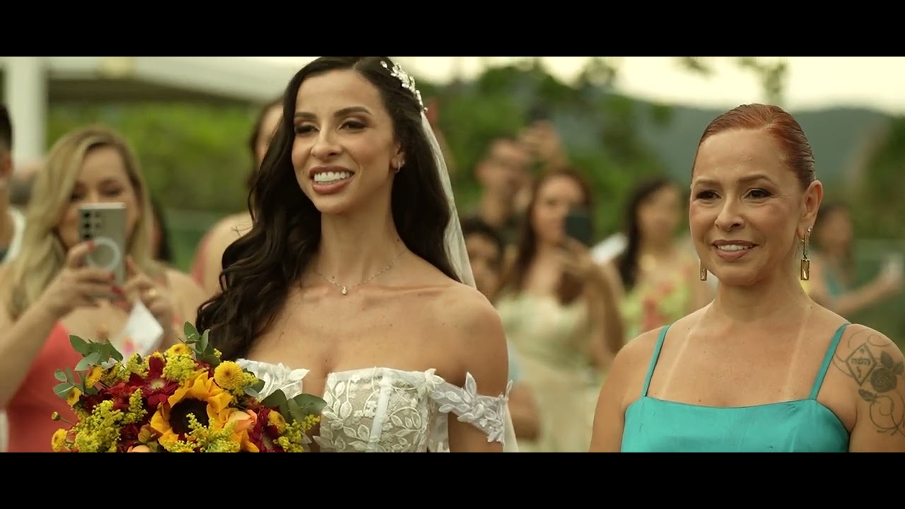 Esse casamento quase não aconteceu.