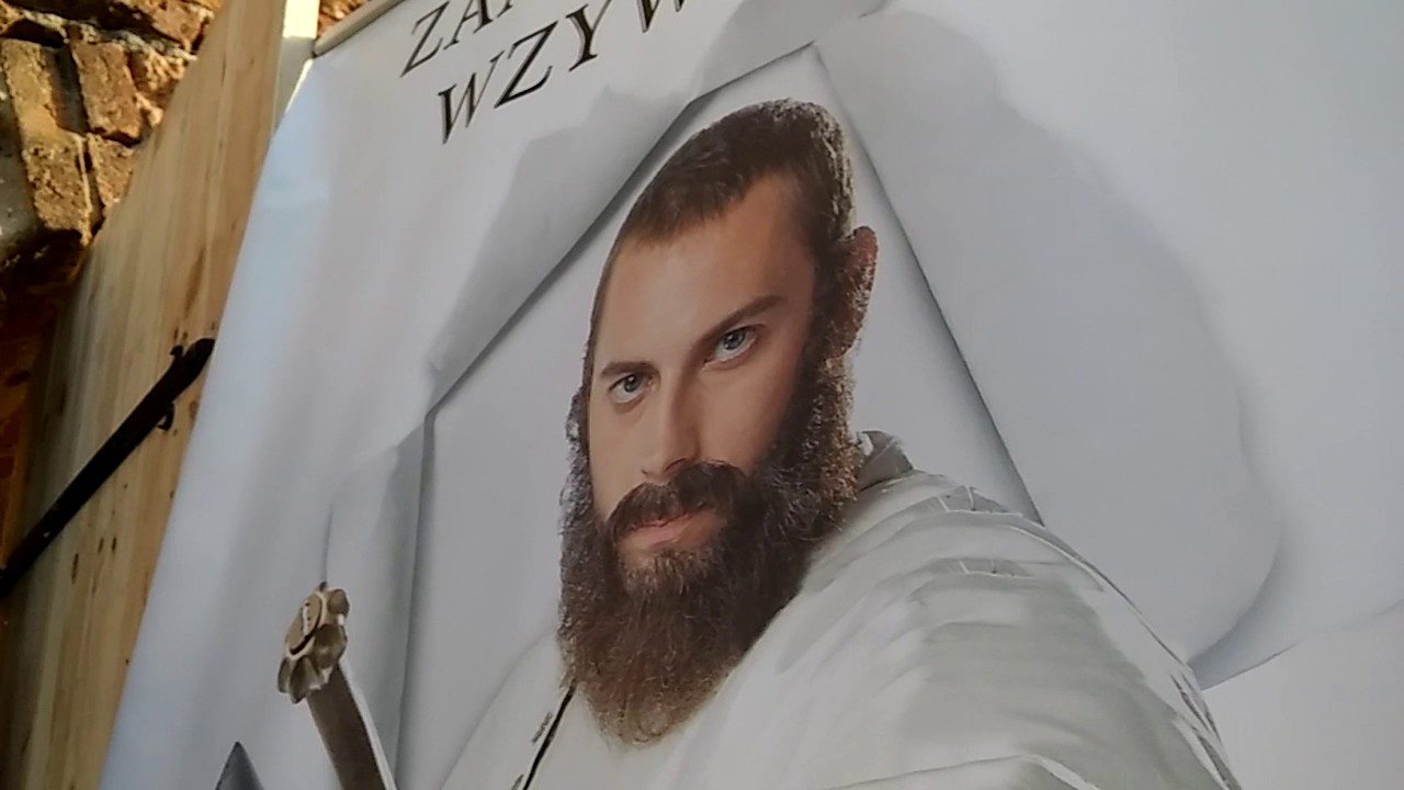 Oglądamy zamek dybowski