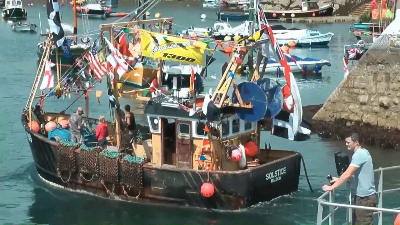 Mevagissey Trawler Race - Cornwall  ENGLAND