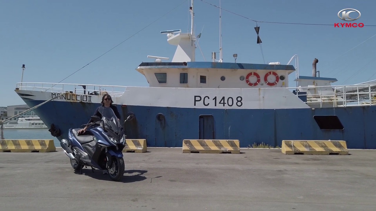 Kymco AK550