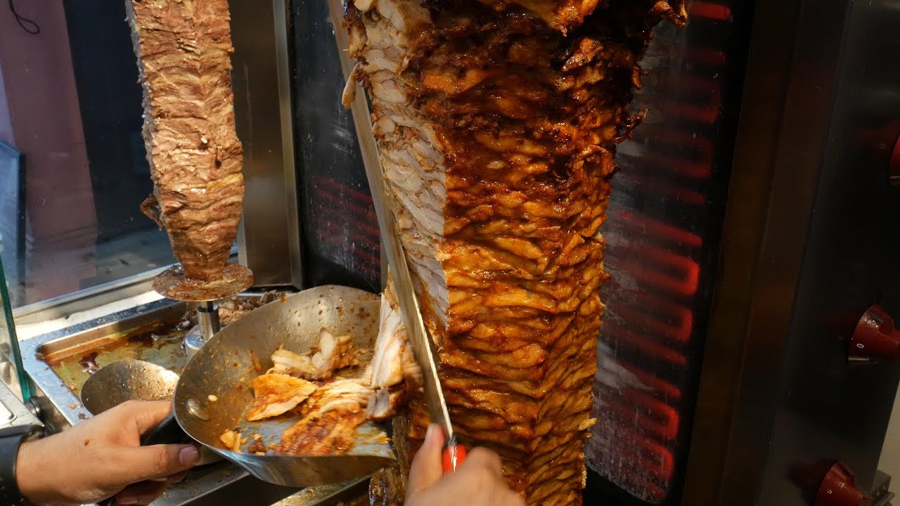 Arab Street Food in Singapore - Turkish Chicken & Beef Shawarma