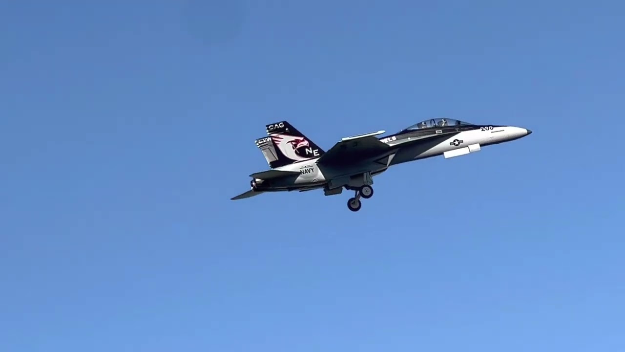 3-4-23 BVM 1:7 F-18