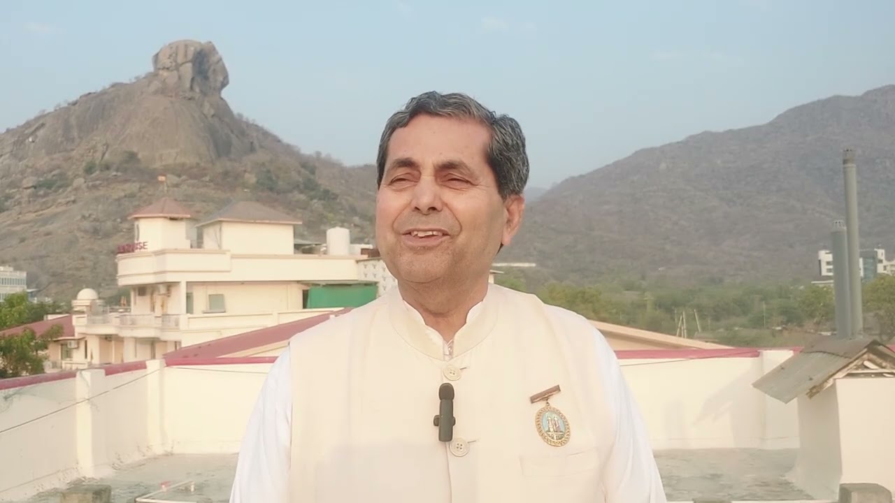 शांतिवन से दिल में छपने वाली आज 17 फरवरी की मुरली से गहराई की बातें।#आजकीमुरली #bkbharatbhushan 
