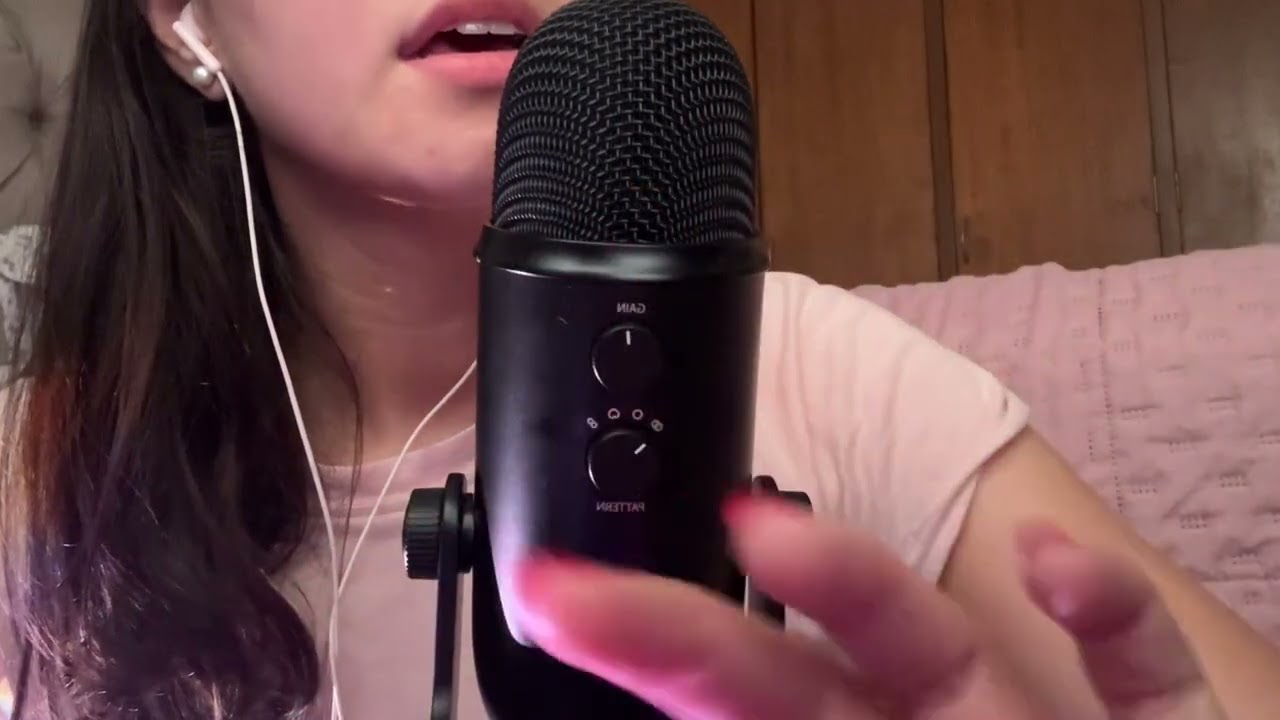 ✧ASMR 12 Days of Christmas✧ Day 4: A Christmas Relaxing Story