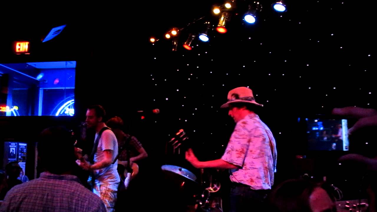 About a Girl - Deer Tick @ Newport Blues Cafe