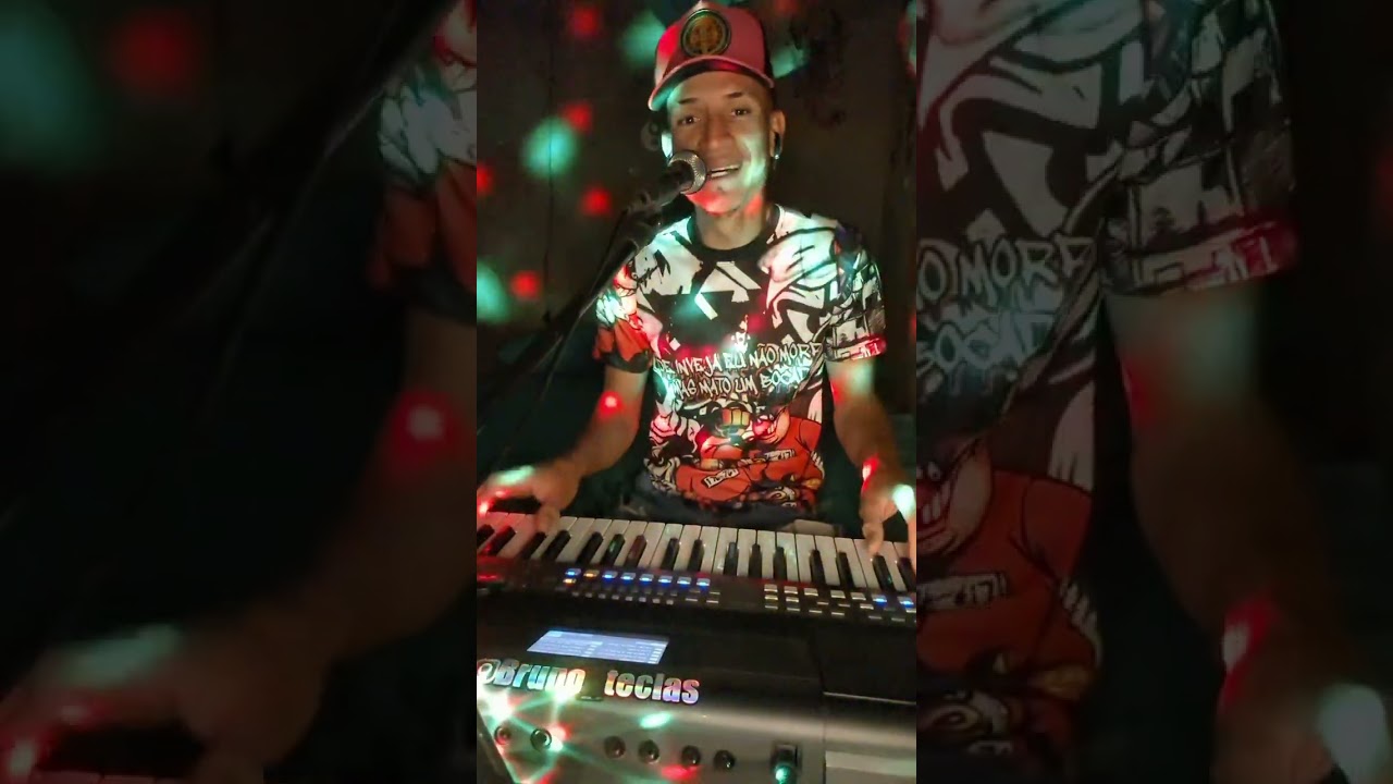 Bruno teclas _ meu coração só quer chorar 