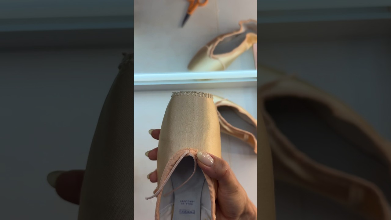DARNING TUTORIAL #blanketstitch#darning#pointeshoes#tutorial#ballerina#howto#ballet#dancer#darn