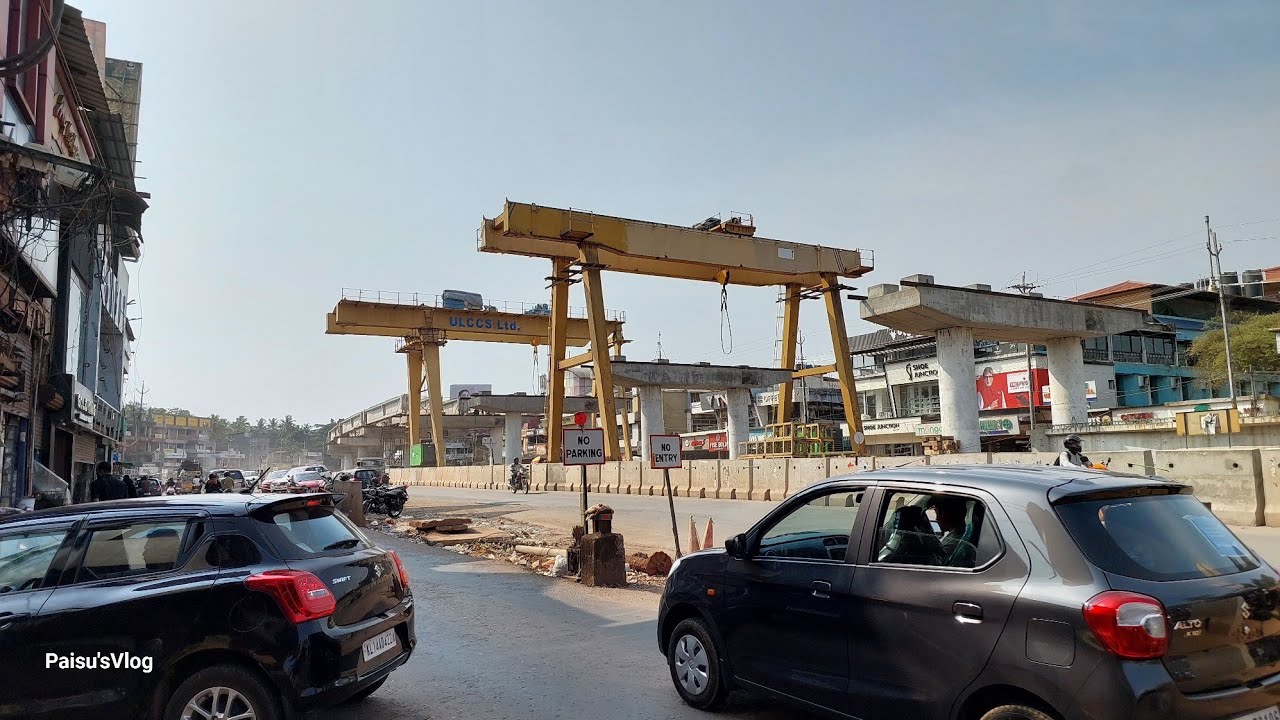 NH66 KASARAGOD /UPPALA BRIDGE TO BANDHIYOD SERVICE ROAD VIEW / UPPALA TOWN HEAVY TRAFIC