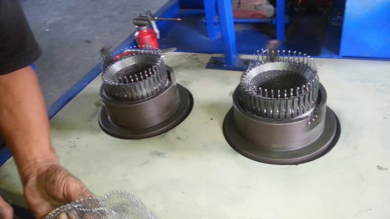 mesh scourer making machine,mesh scrubber making machine,stainless steel scourer making machine