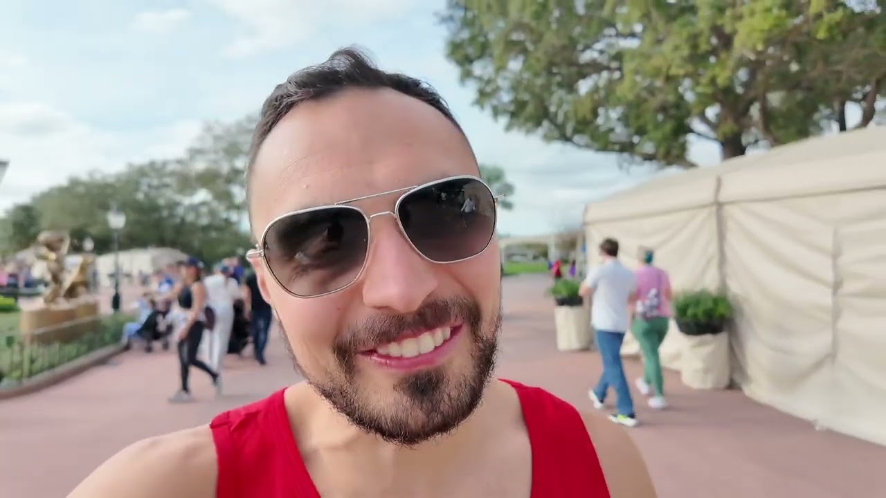 Landscaping at Disney World - How Plants are used in EPCOT for theming!