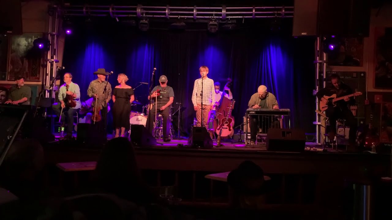 Bartender Blues - The Time Jumpers featuring Sonny French
