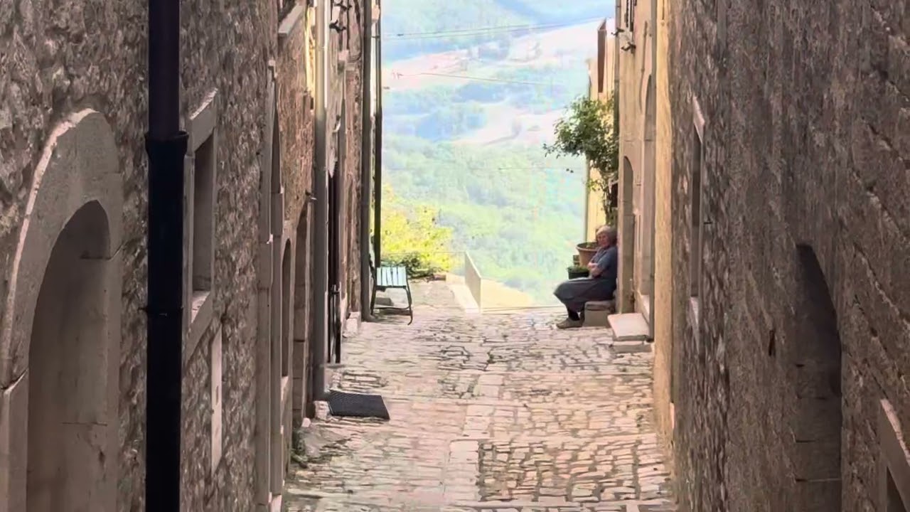 Morrone del Sannio Town in Molise historical center
