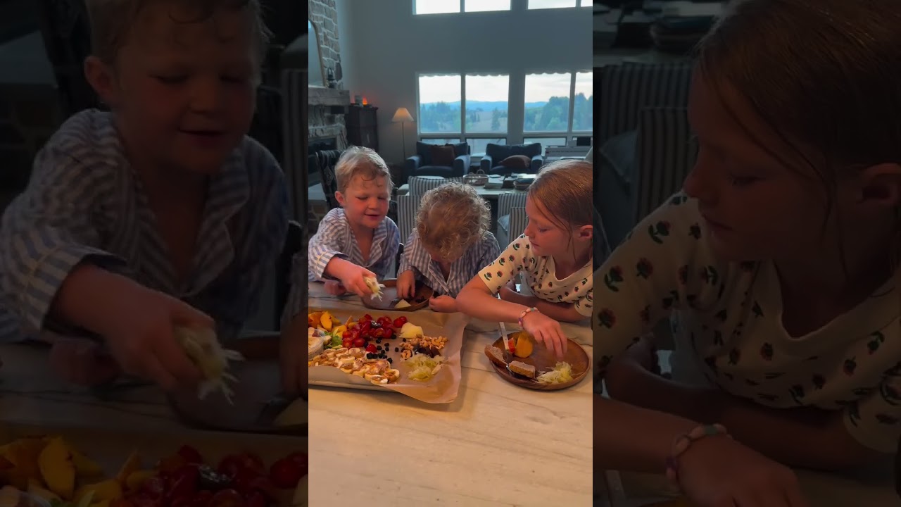 Audrey Roloff and the Kids Enjoy a 'Clean Out the Fridge' Dinner Before Their Trip 🍽✈️