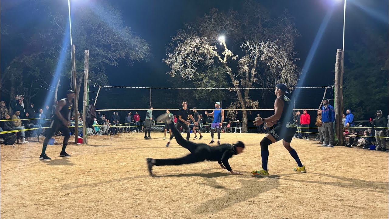 Wero Tiwi, Barajas, Steven, Nolan 🆚 Bruno, Tony, Radde, Alex el Austrio