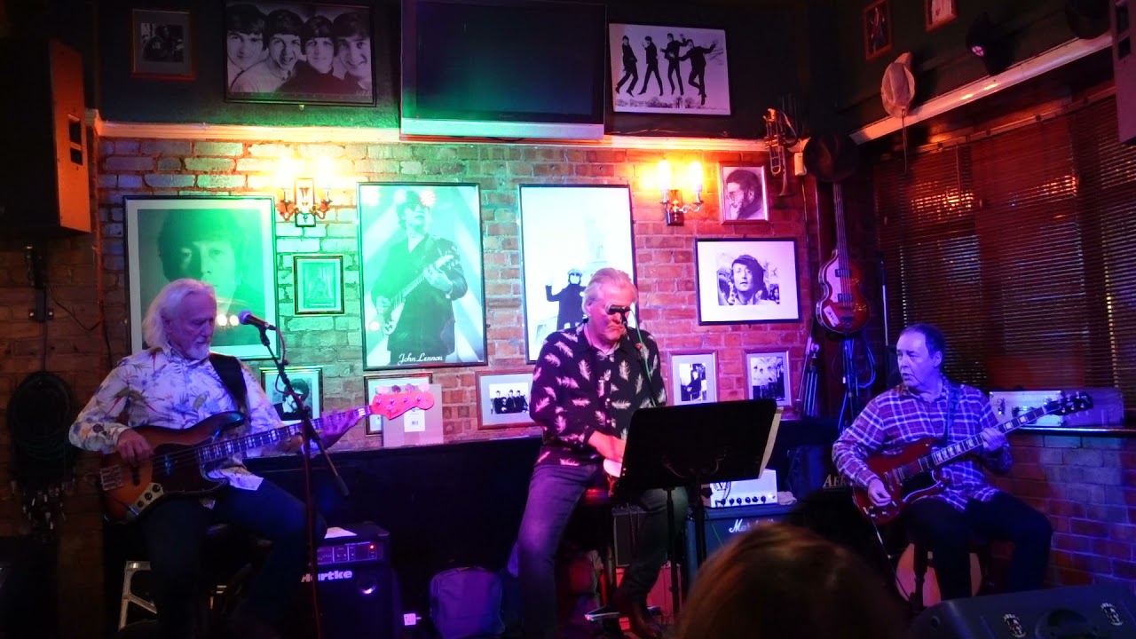 Paul Cox Trio  -  Little Wing - The Cavern Freehouse.