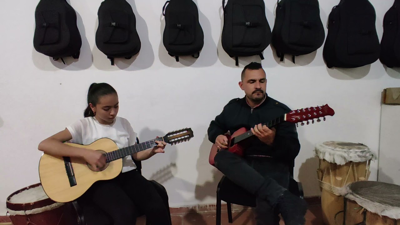 Música Colombiana, Pasillo Vino Tinto (Fulgencio García) TIPLE Y REQUINTO (Mogotes)