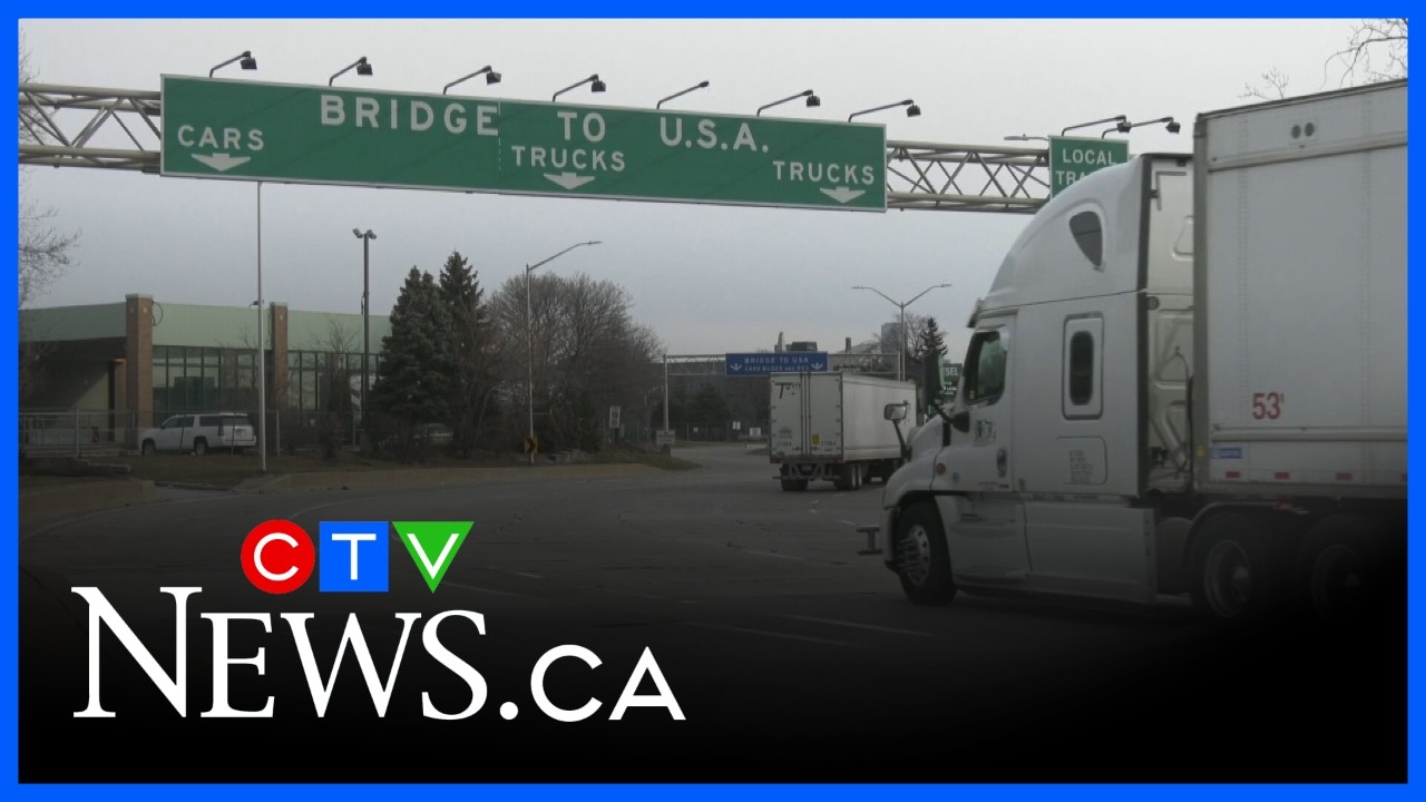 В преддверии открытия моста имени Горди Хоу компания Ambassador Bridge снизила плату за проезд.