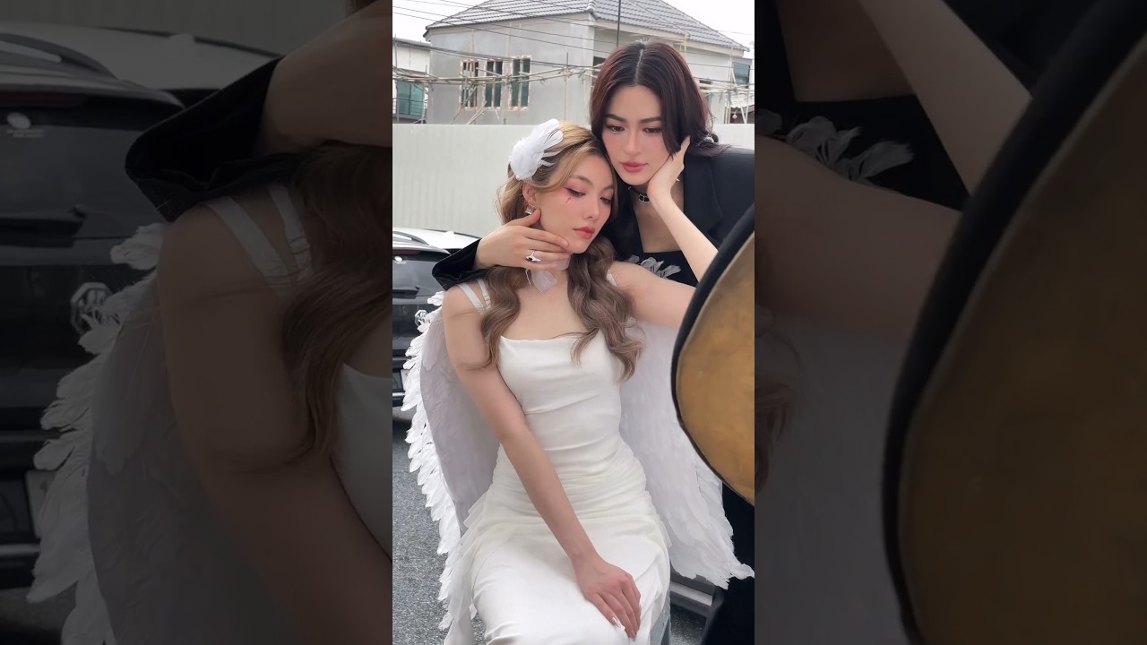 BTS MOEVIR China Magazine #thesecretofus #หลิงออม #lingorm #LinglingKwong #OrmKornnaphat #GL #BTS