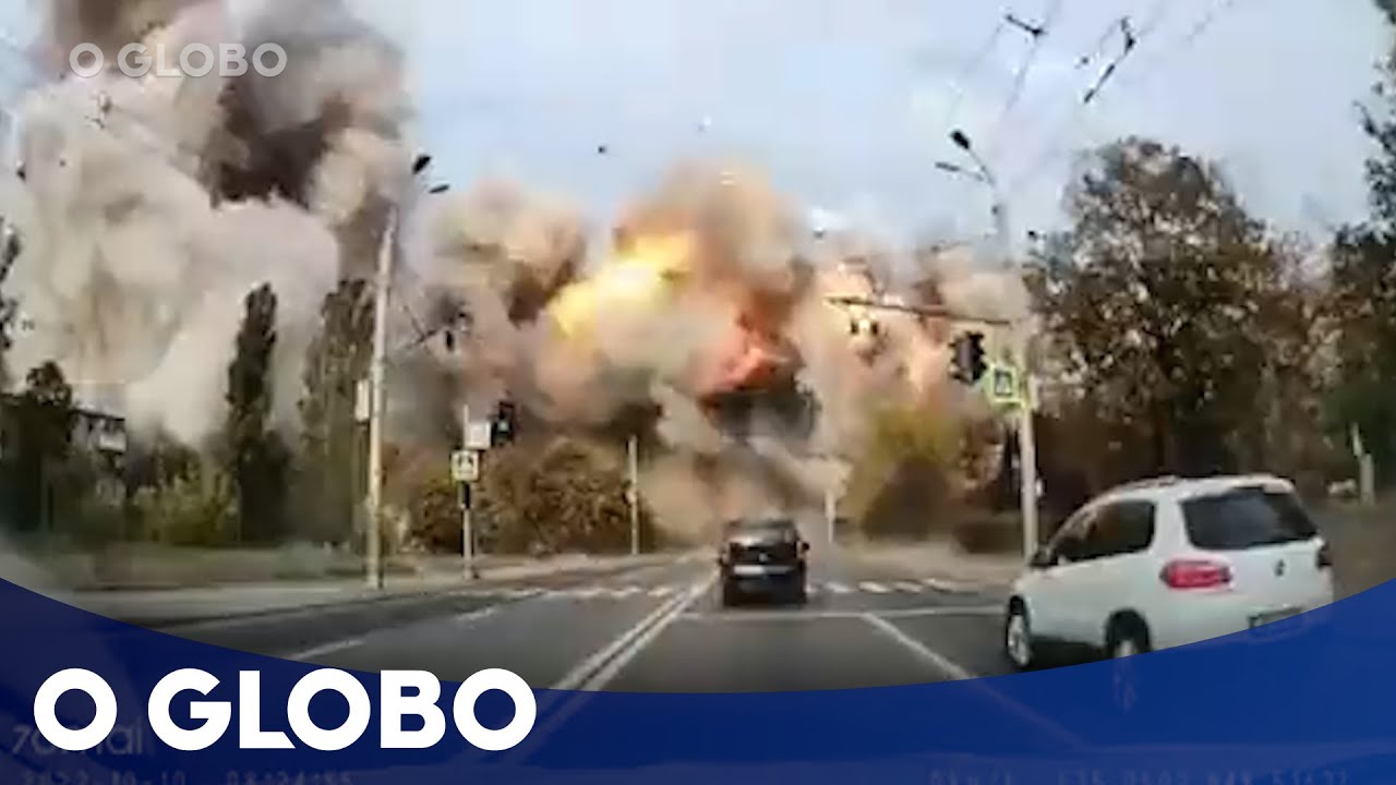 Guerra na Ucr&acirc;nia: Bombardeio interrompe tr&aacute;fego em Dni&eacute;per