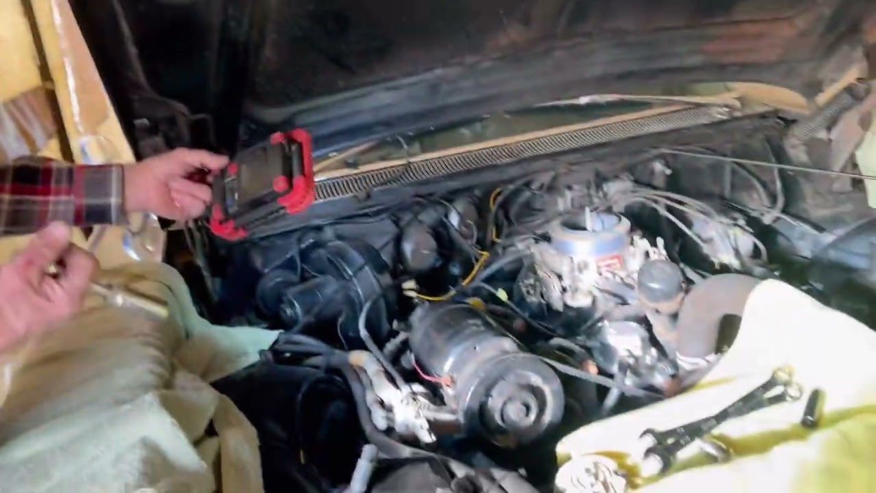 Занимаюсь тюнингом лимузина Cadillac 1960 года #cadillac #cadillac1960 #carrestoration #engine