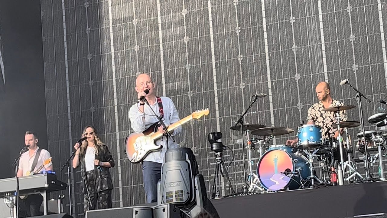 Bombay Bicycle Club - Eat, Sleep, Wake (Nothing But You) (Live @ Connect Festival, Edinburgh)