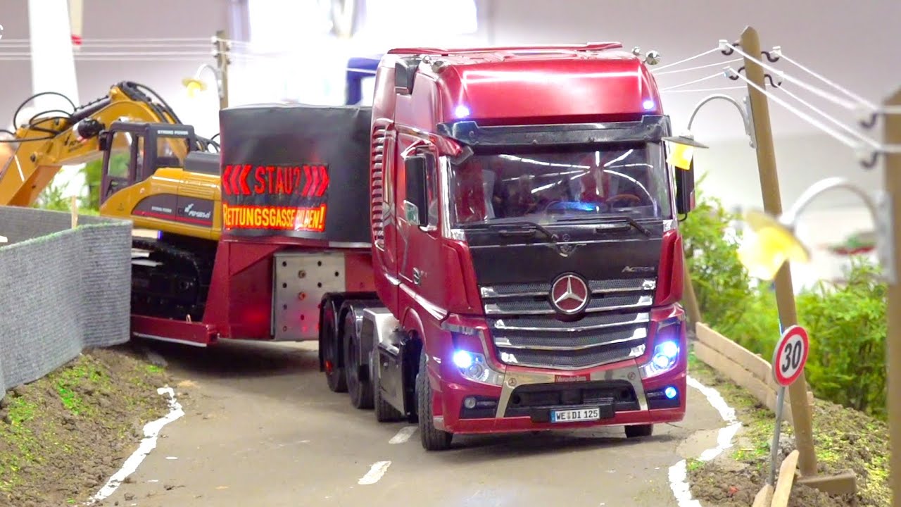 BEST OF RC TRUCKS AND HEAVY HAULAGE RC TRUCKS // SWISS RC TRUCKS // RC SHOW TRUCKS // SCANIA