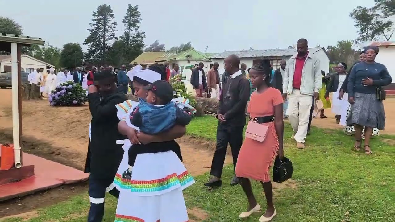 CAO PARISH-  11   MARRIAGES  - ENTRANCE PROCESSION