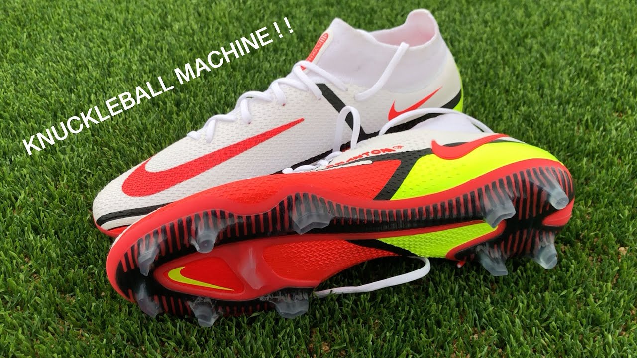 Insane Knuckleballs! Nike Phantom GT2 Elite FG