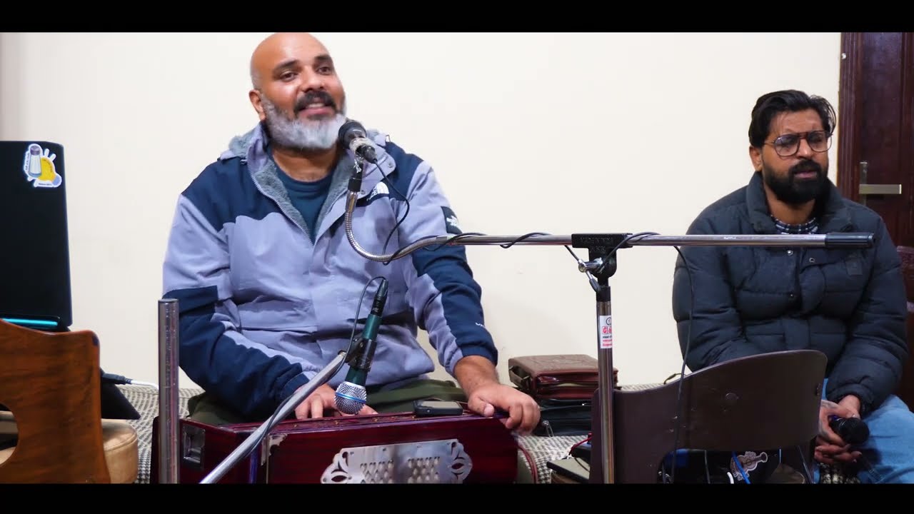 MAIN AUR MERA GHARANA