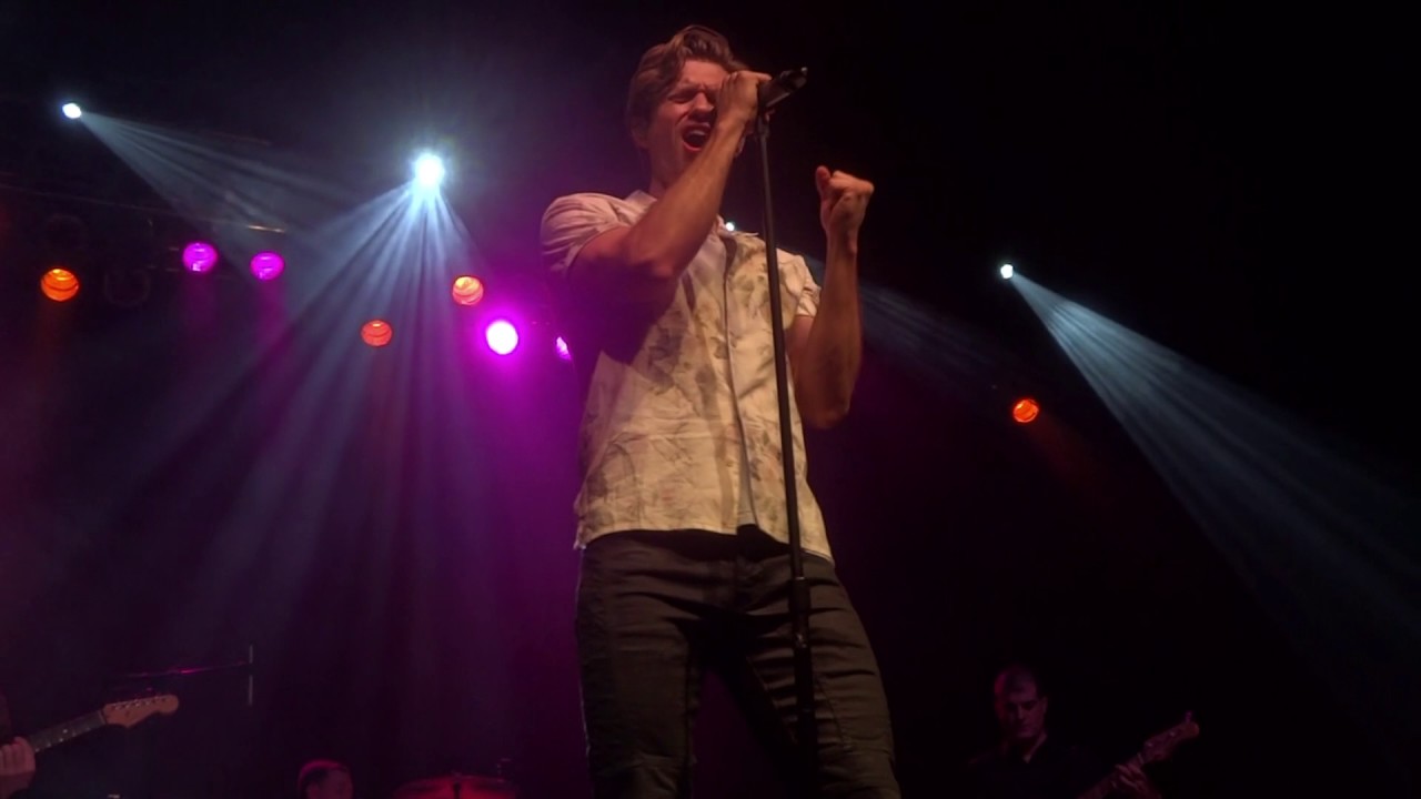 Somebody to Love (Queen) - Aaron Tveit @ The Paramount