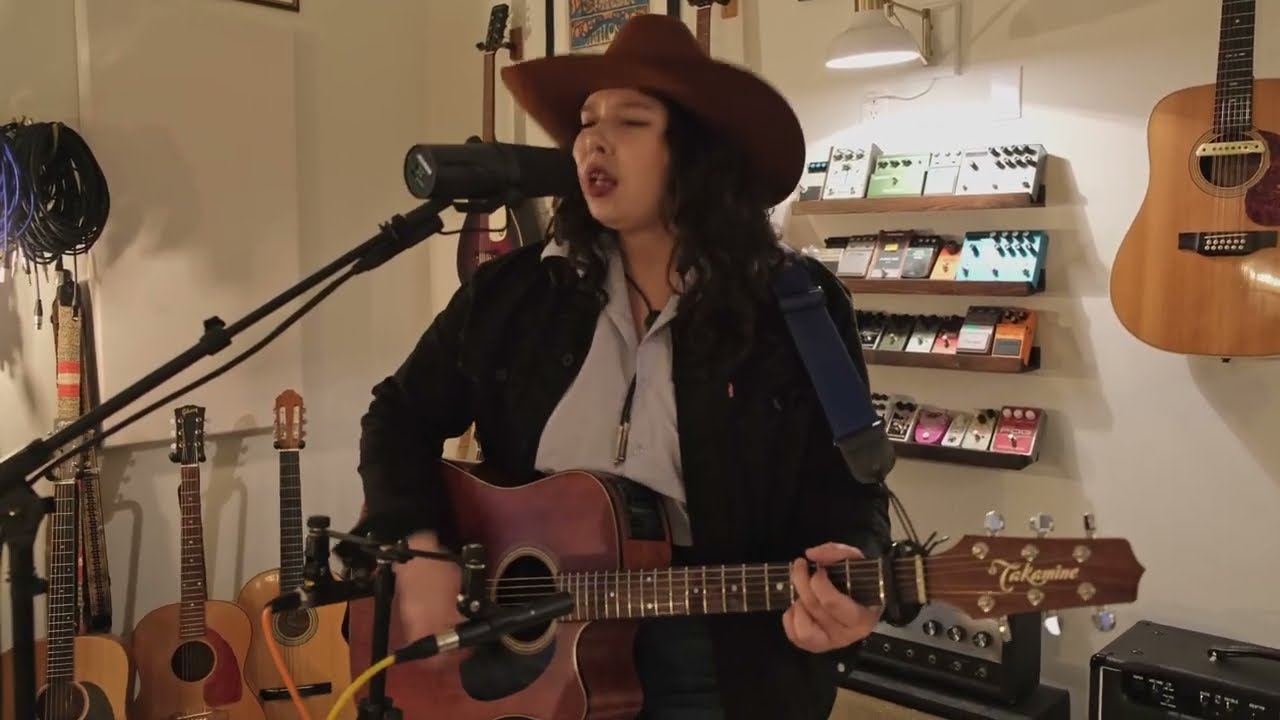 Kiely Connell - Irish Goodbye (Live at Old Salt)