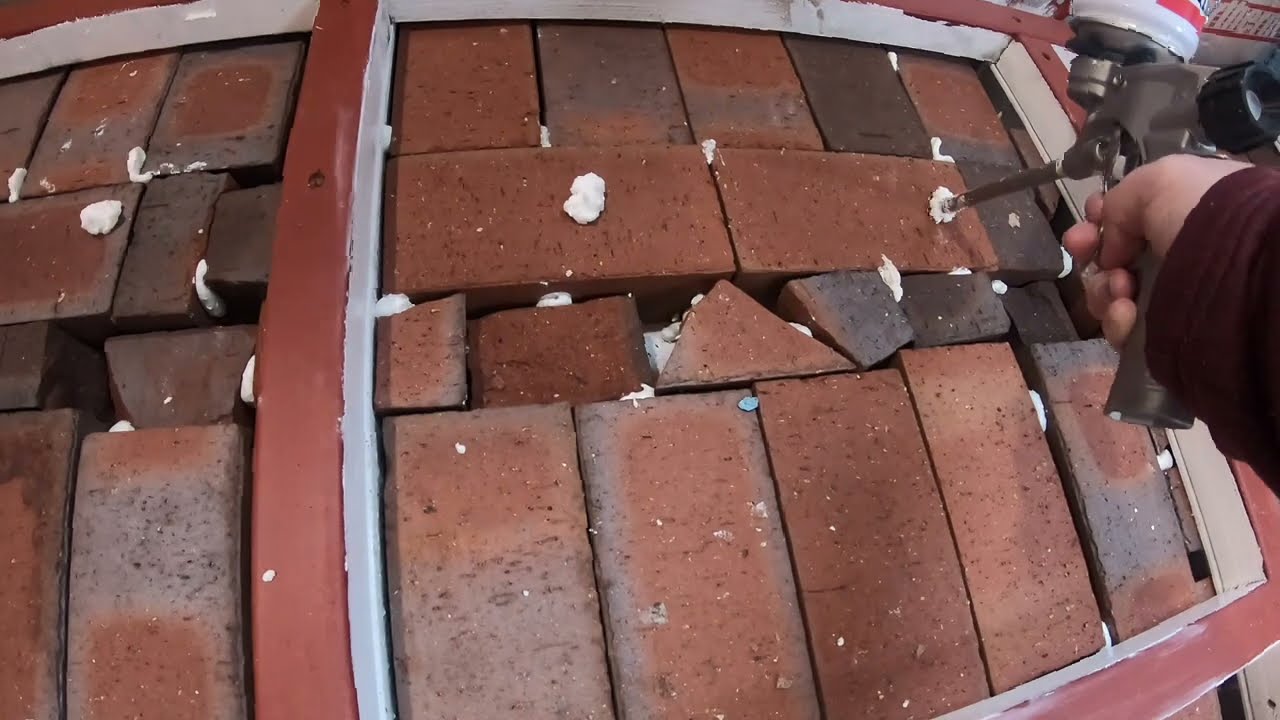 VLOG 18, NARROWBOAT FIT OUT - PART 4. BASE PLATE TO SUB FLOOR
