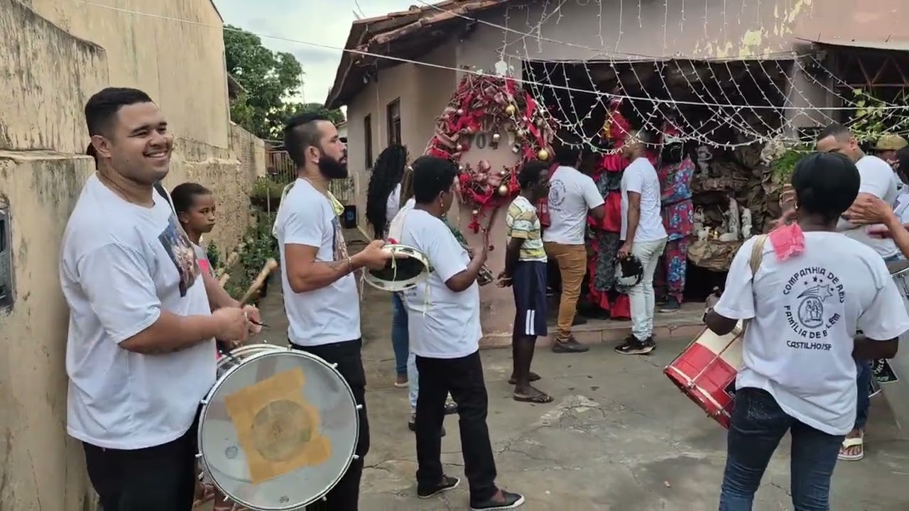 Cia de Reis Familía de Belém: Trecho de Santos Reis em Andradina-SP -~.