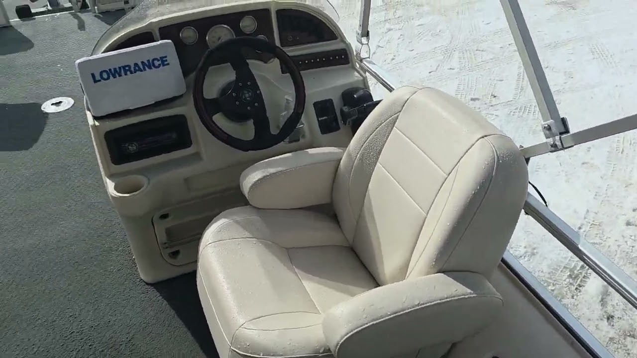 Sweetwater pontoon boat for sale 