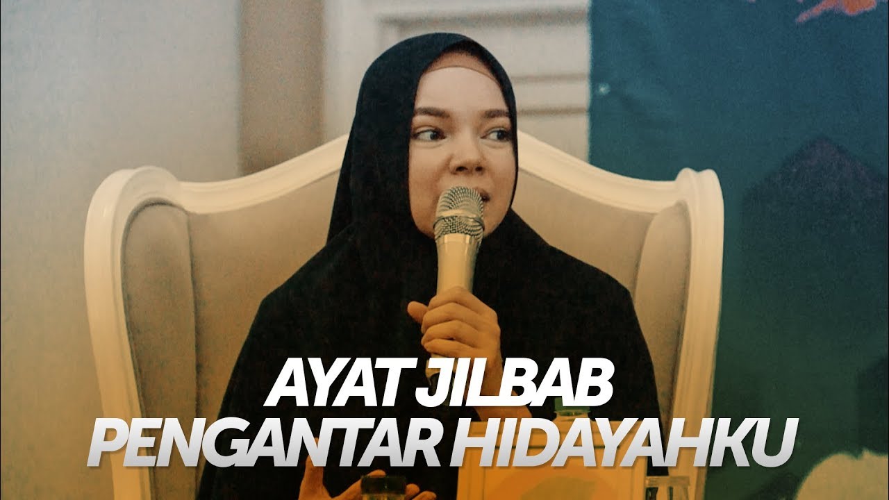Inilah Momen Pertama Kali Dewi Sandra Jatuh Cinta Kepada Allah