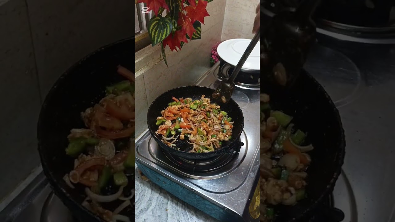 চিকেন দিয়ে মজাদার একটি ইফতার #recipe #cookingchannel #vlog #viralvideo 