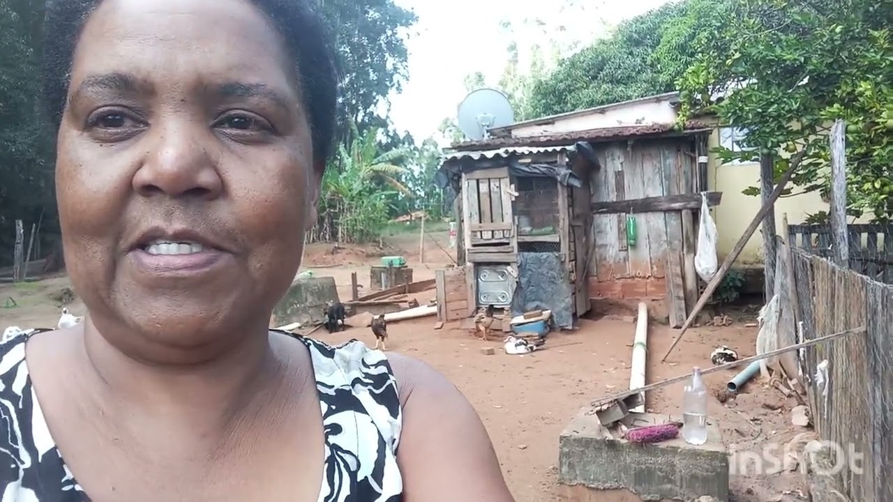 Aumentamos a nossa horta e cercamos de tela