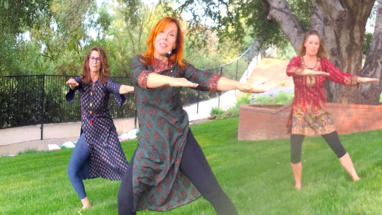Members WholyFit SlowFlo, Praise in American Sign Language