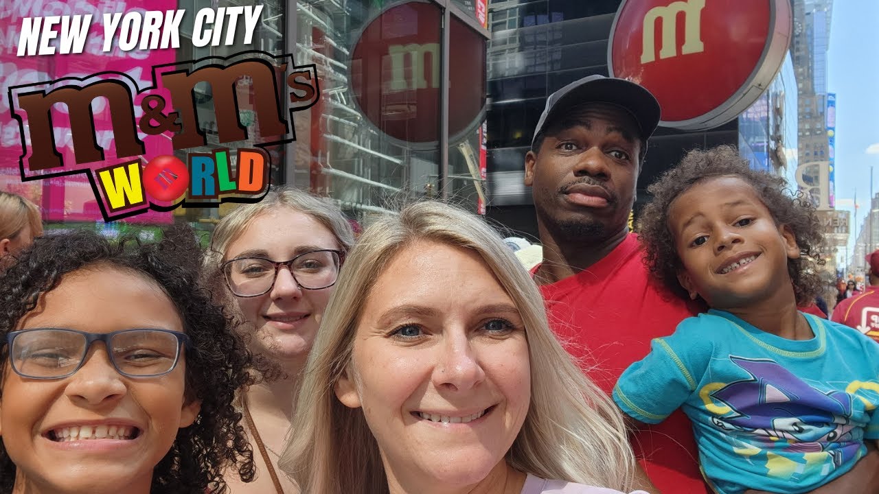 The M & M's World in New York is perfect for families, WE LOVE M & M'S | If We Are Travelers