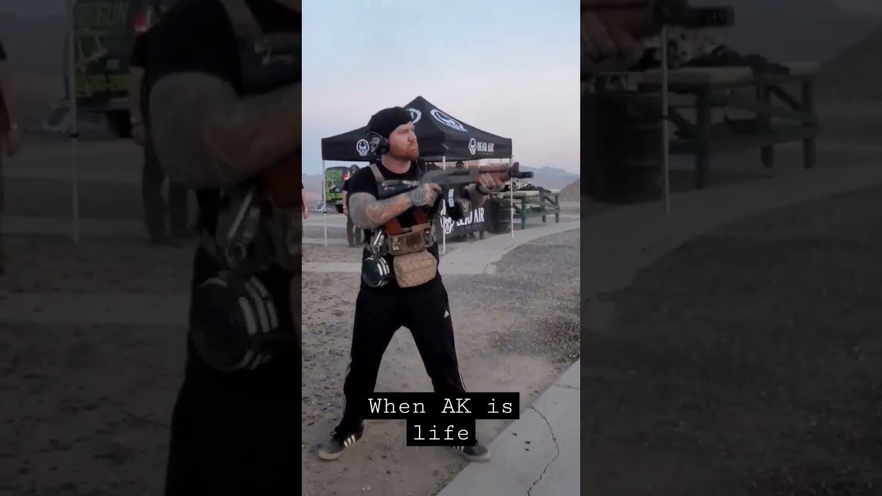 Full Auto Ak drum mag dump in the dumbest way....