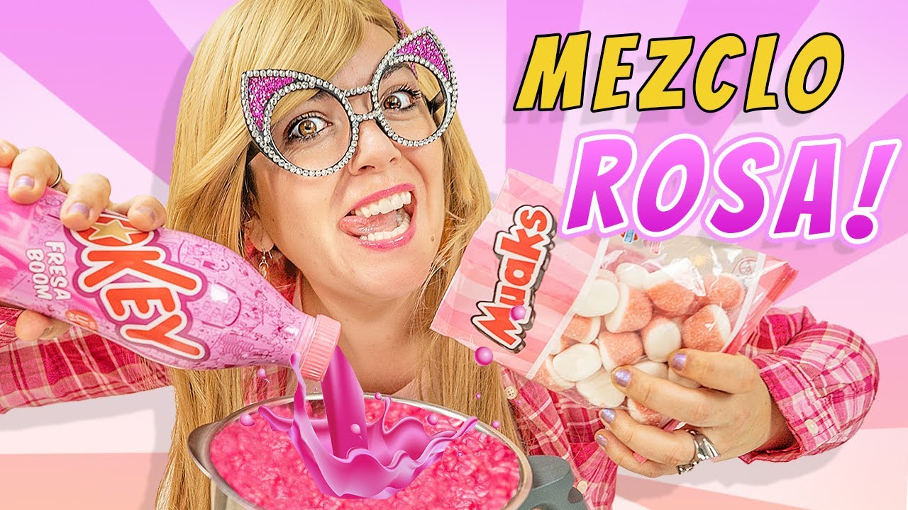 Mezclo COMIDA ROSA... ¡Y ME LA COMO!