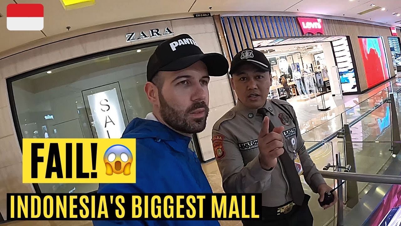 Biggest Shopping Mall in Indonesia Gone Wrong 🇮🇩