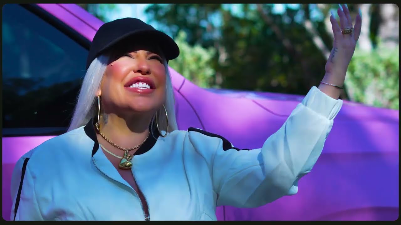 Tienen Que Verse Eso - LA DIOSA