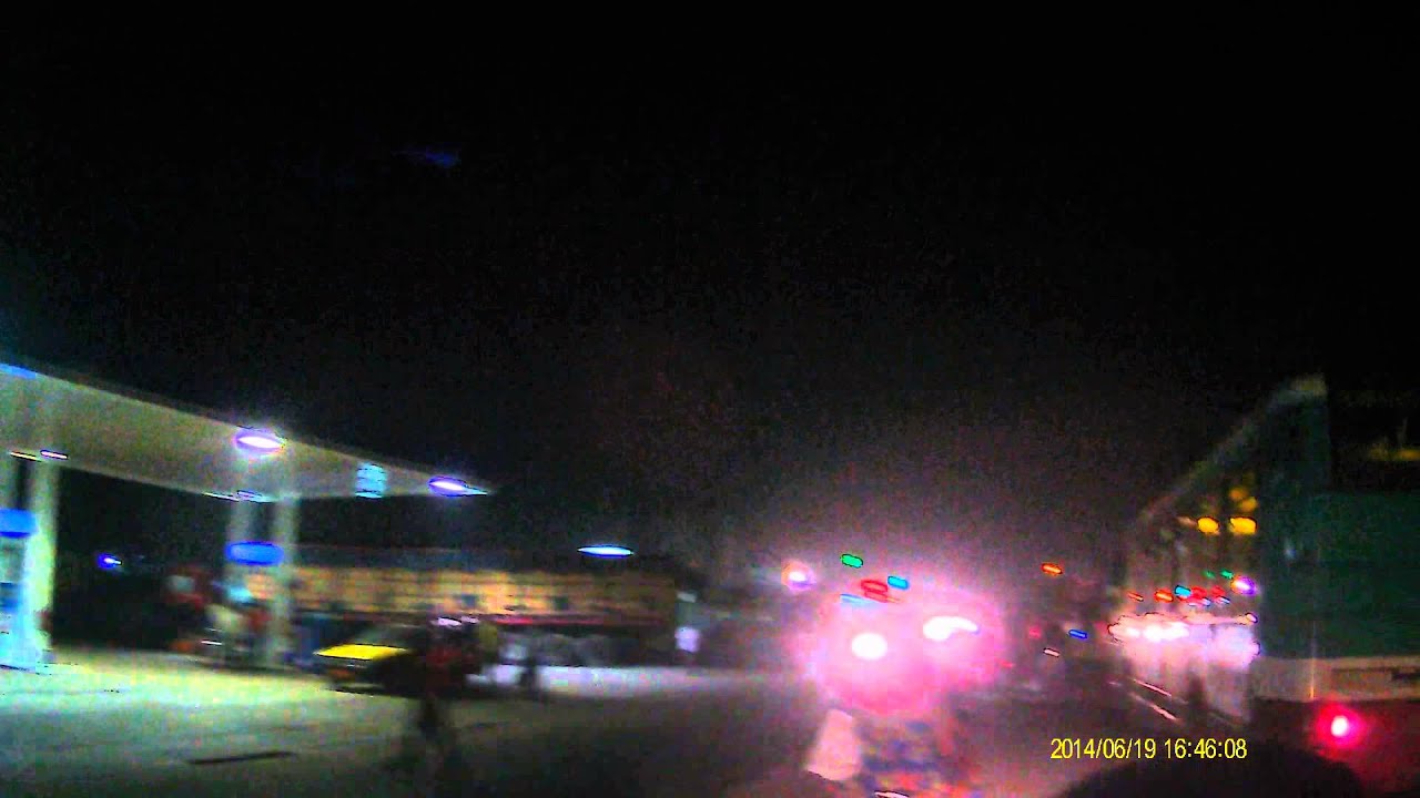 A Douala en Bendskin by night: de Bessengue a Zachman