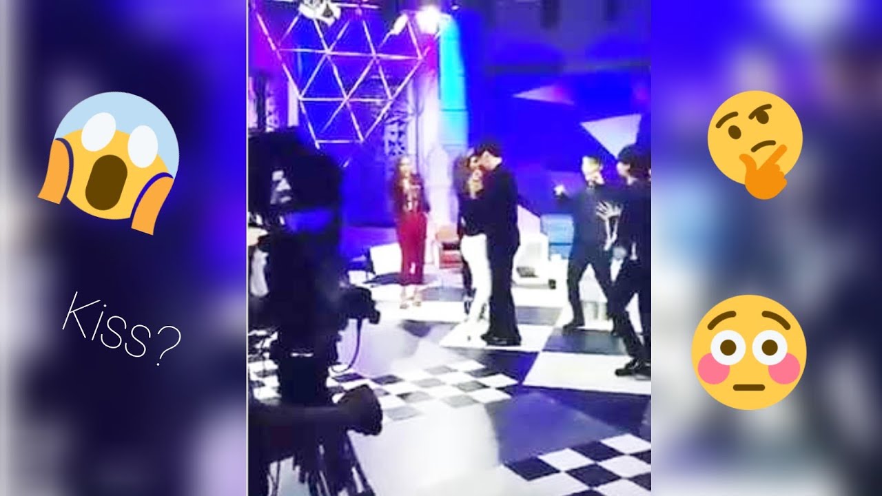 Siwon kissing a tv hostess~ Beso entre Siwon y conductora mexicana!