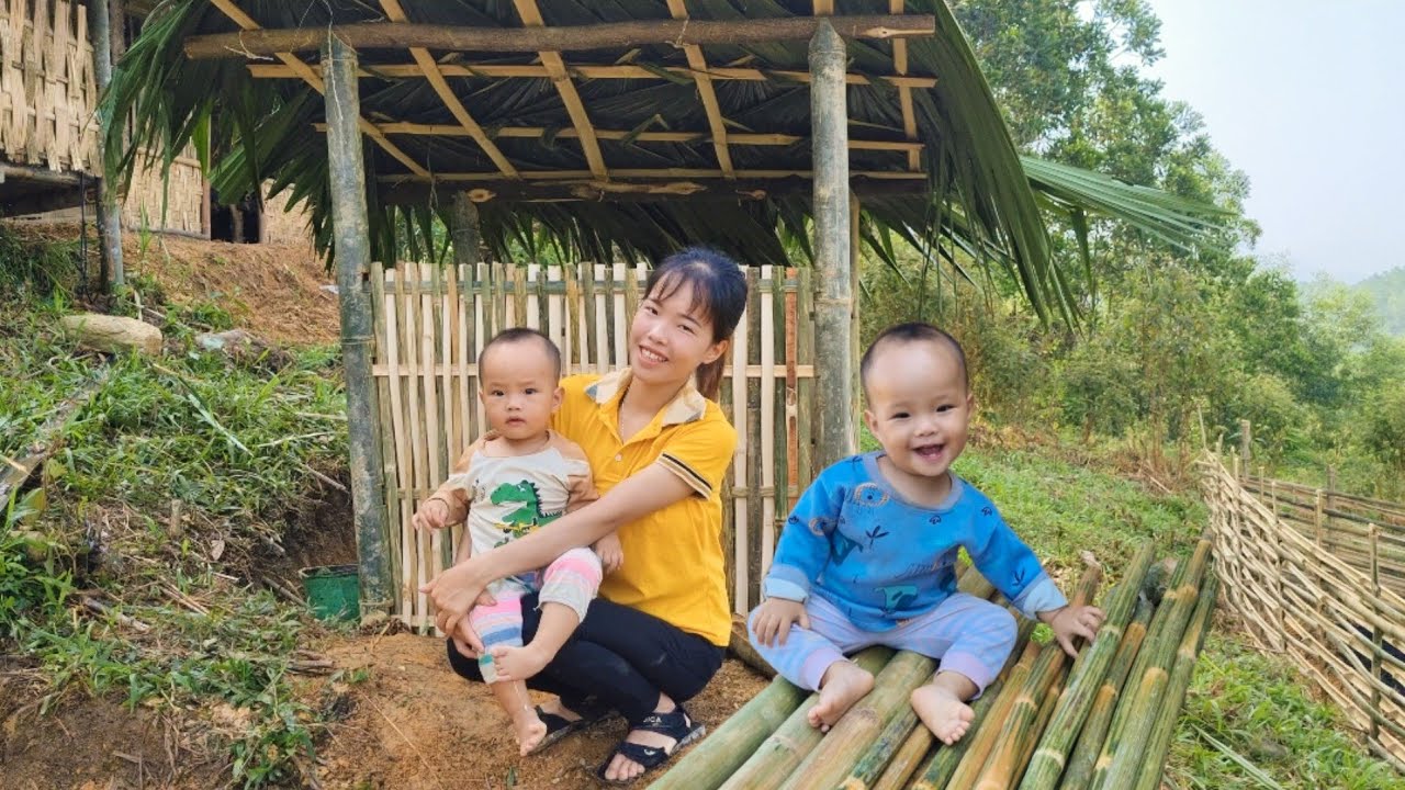 Dig a fish pond, Build a cage to bring ducks to raise a new farm- Single mother and son