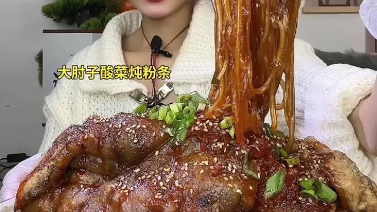 ASMR MUKBANG | 美食佳肴香气浓，麻辣鲜香醉人心。