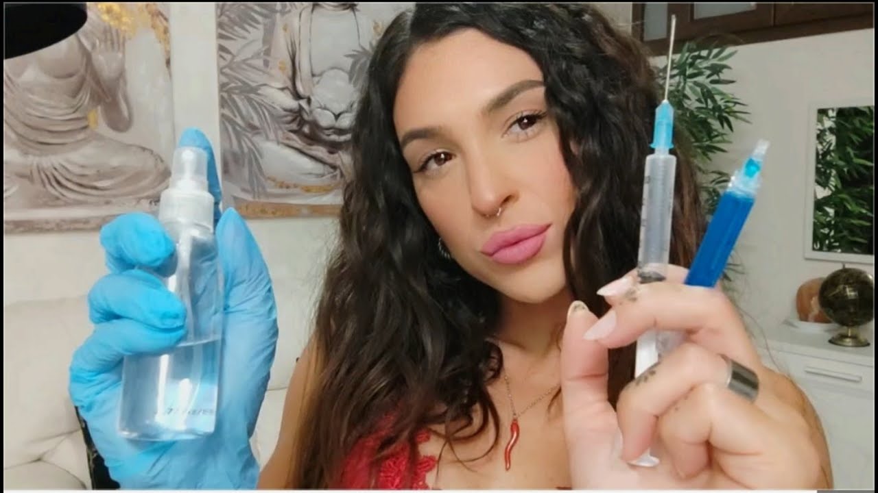 TI FACCIO IL FILLER ALLE LABBRA 💉👩‍⚕️ (Asmr Ita Roleplay)