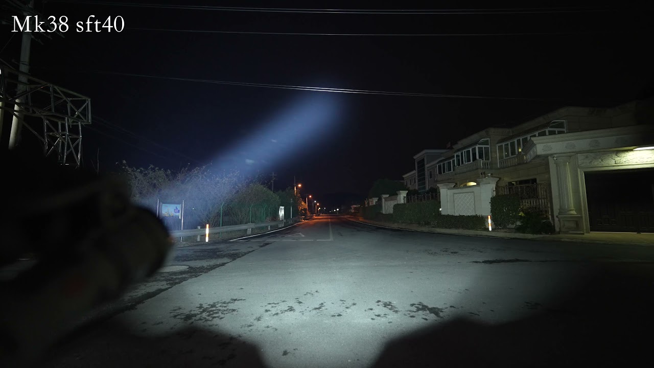 Three tinny master flashlight~Mankerlight (MK38 70. 2 (slimmer to x50) sft40) Acebeam x80gt2(50.3hi)